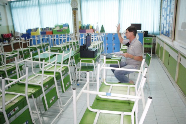 ผวา 10 คลัสเตอร์ โคราชสั่งปิดโรงเรียนและศูนย์เด็กเล็กทั้งจังหวัด