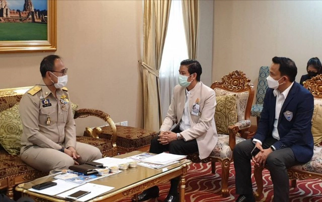 สภาอุตสาหกรรมท่องเที่ยวเพชรบุรี ยื่น 3 ข้อเรียกร้อง พลิกฟื้นเศรษฐกิจการท่องเที่ยวภูมิภาค