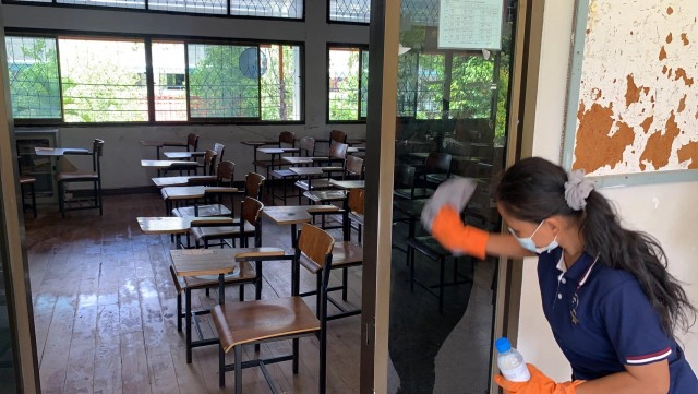 โรงเรียนมัธยมประจำจังหวัด ทำความสะอาดใหญ่เตรียมเปิดจันทร์นี้