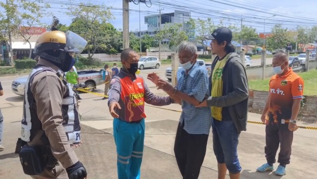 อุทาหรณ์!พ่อเฒ่าพกปืน-รถล้มลั่นใส่ท้องลูกสาว