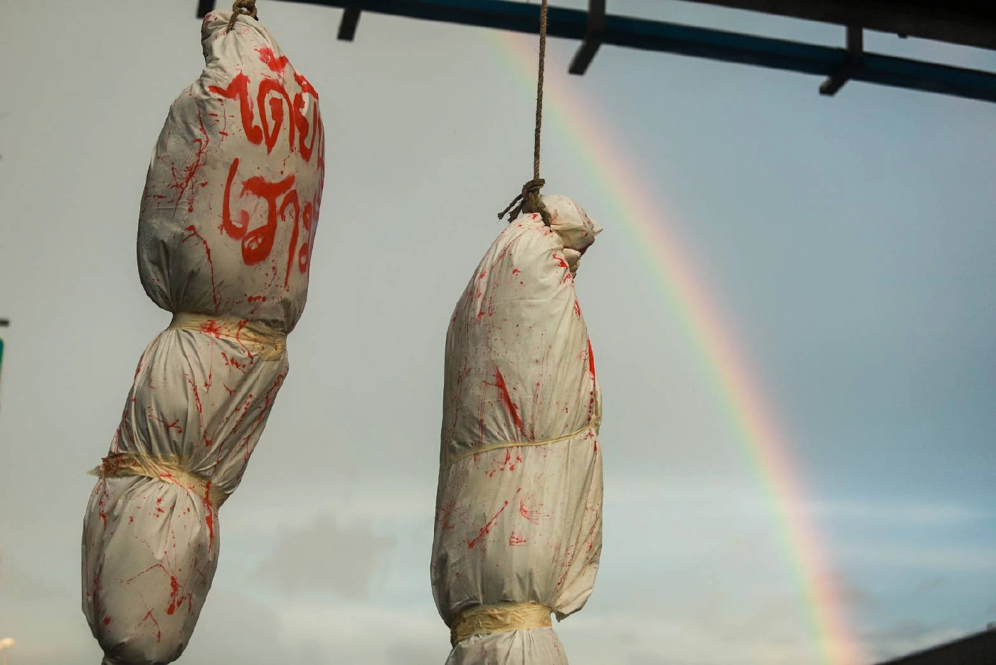 "เพนกวิน" ถล่มแหลก! แจง 12 เหตุผลประชาชนเกลียด"บิ๊กตู่"