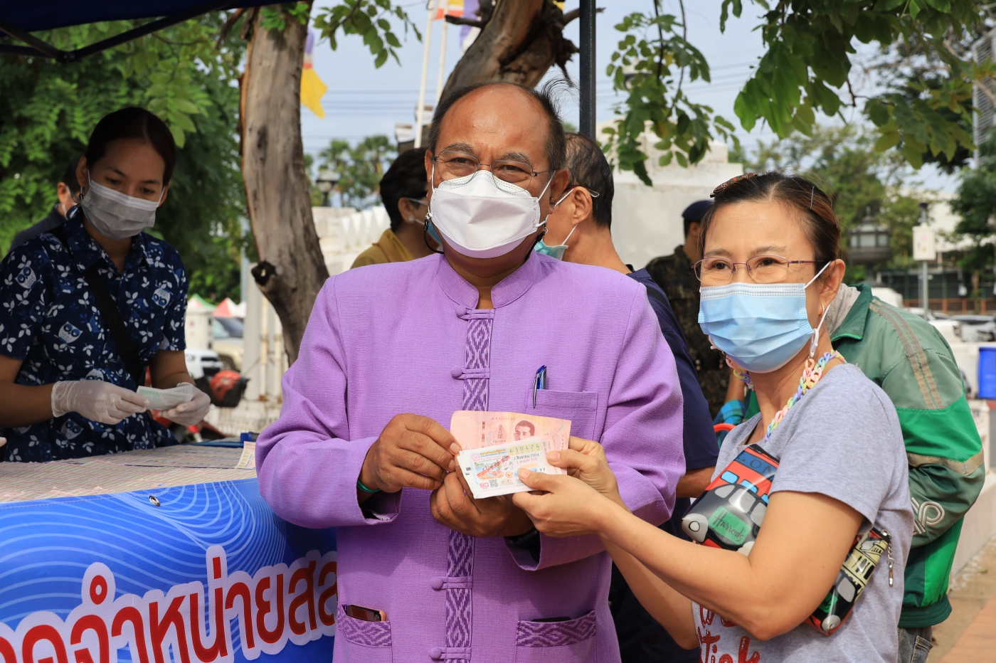 มีจริง!หวย 80 บาท ผู้ว่าโคราช นำร่องเปิดจุดขายลอตเตอรี่