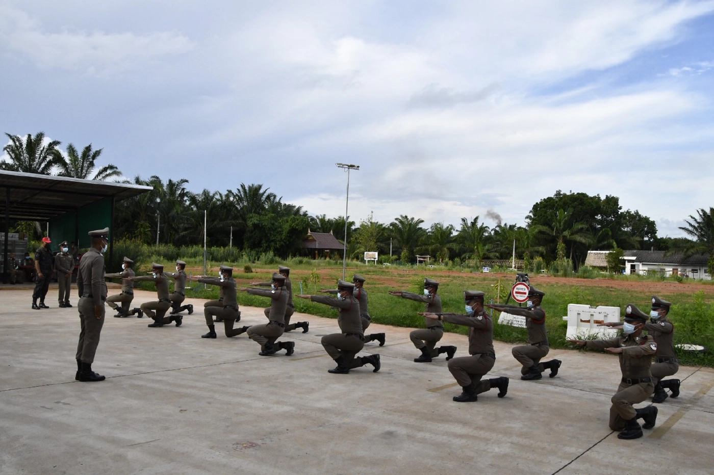 ลีลาผู้การฯ ติวเข้มวินัยตำรวจเตรียมเข้าประกวดระดับภูธรภาค 8