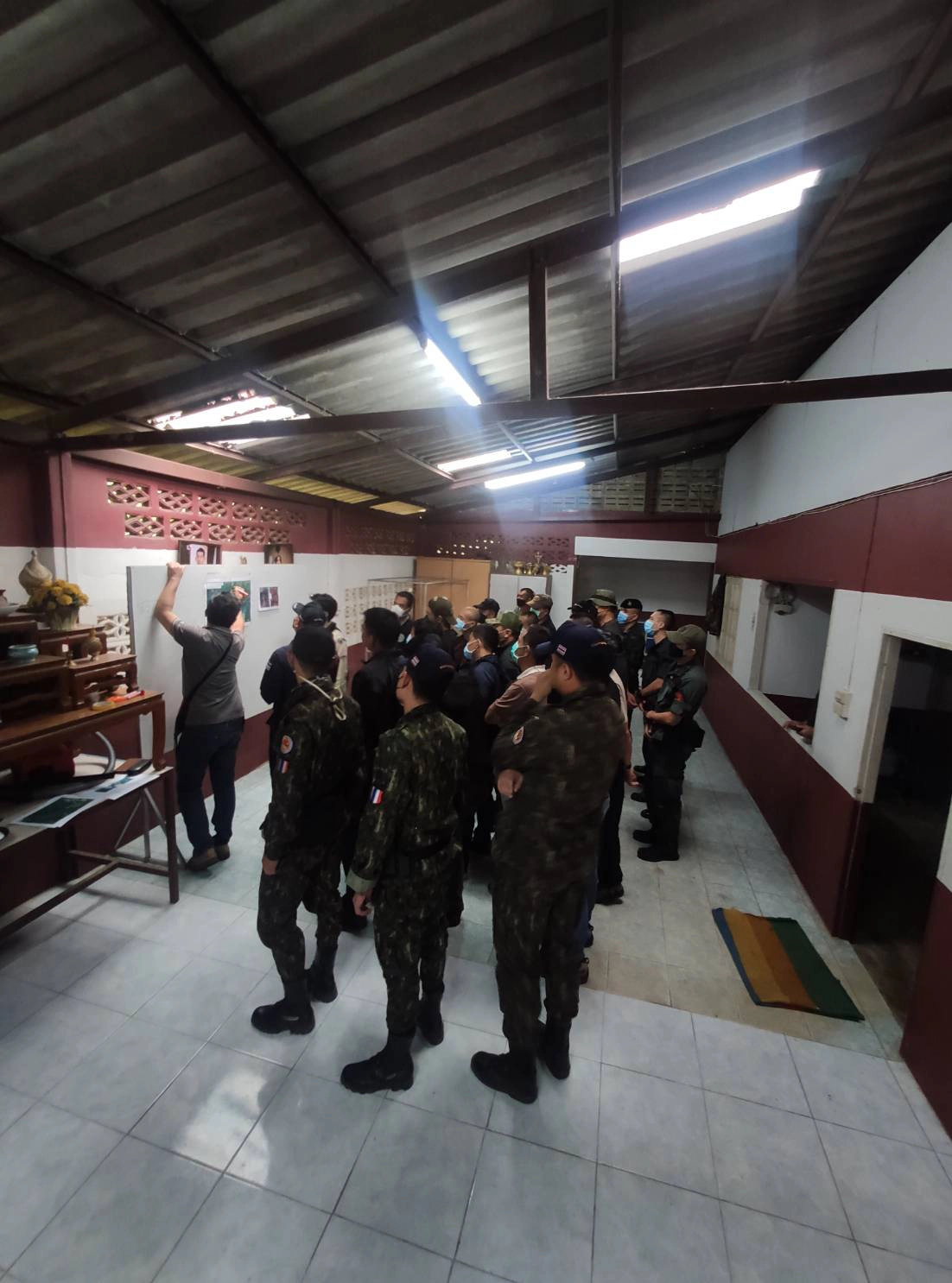 รวบแล้วมือฆ่าโบกปูนช่างใหญ่บางเสาธงฉุนทำงานไม่ได้ค่าจ้าง