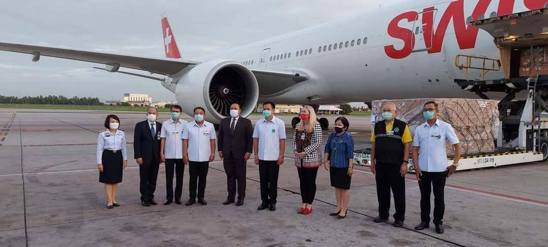 สวิสฯ บริจาคเครื่องช่วยหายใจและชุดตรวจโควิดมูลค่า 328 ล.