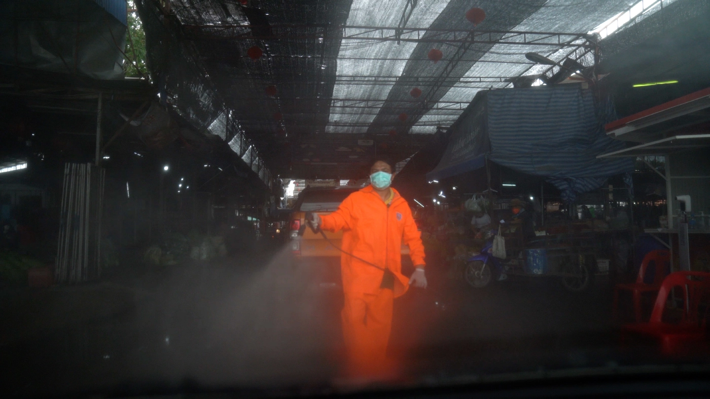 ตลาดศรีเมืองทองพบติดเชื้อโควิด 6 คน เร่งตรวจเชิงรุกรอผล 125 คน