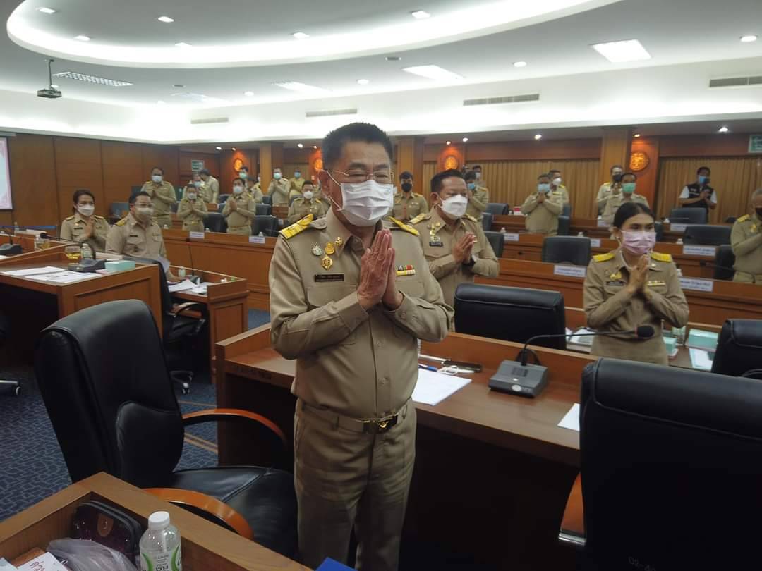 นายก อบจ.ราชบุรี กำลังประชุม พิจารณาซื้อวัคซีนโควิด