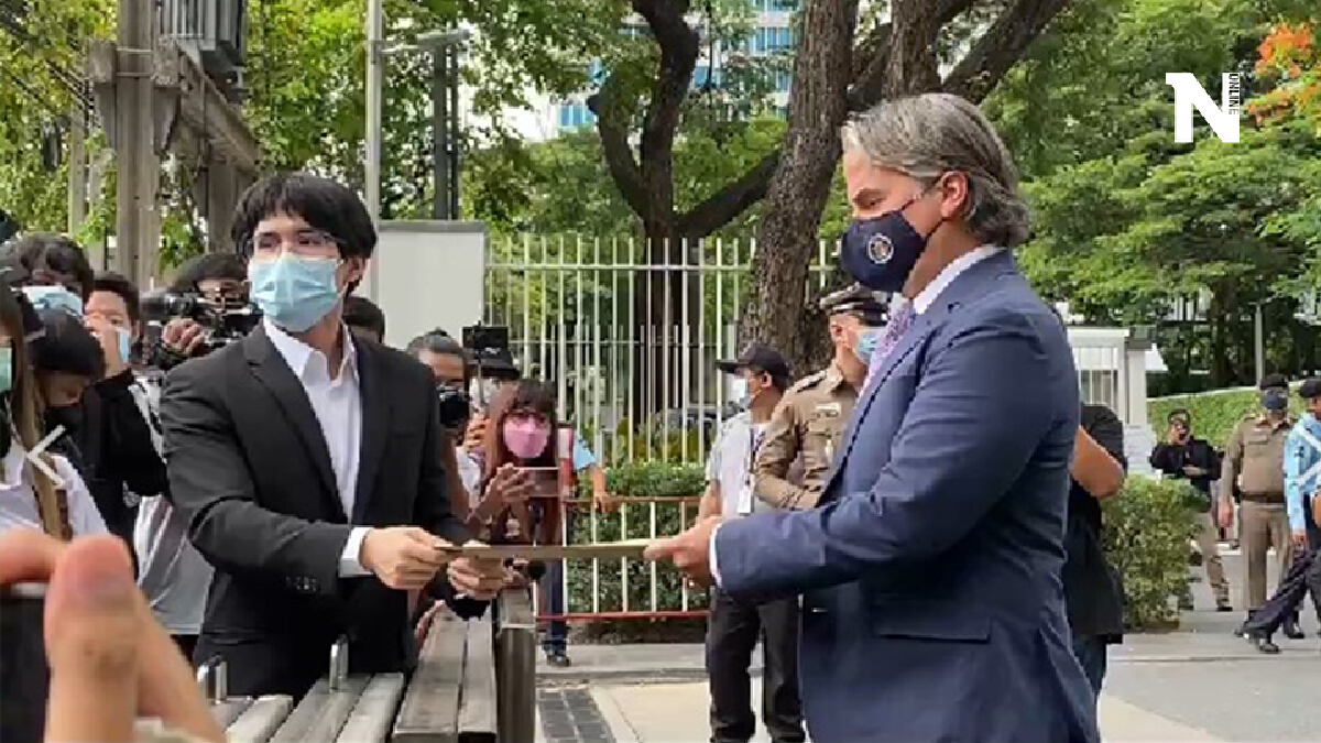 “หมอไม่ทน”ยื่นหนังสือร้องสถานทูตสหรัฐฯ ปมจัดสรรวัคซีนจำนวน 1.54 ล้านโดส