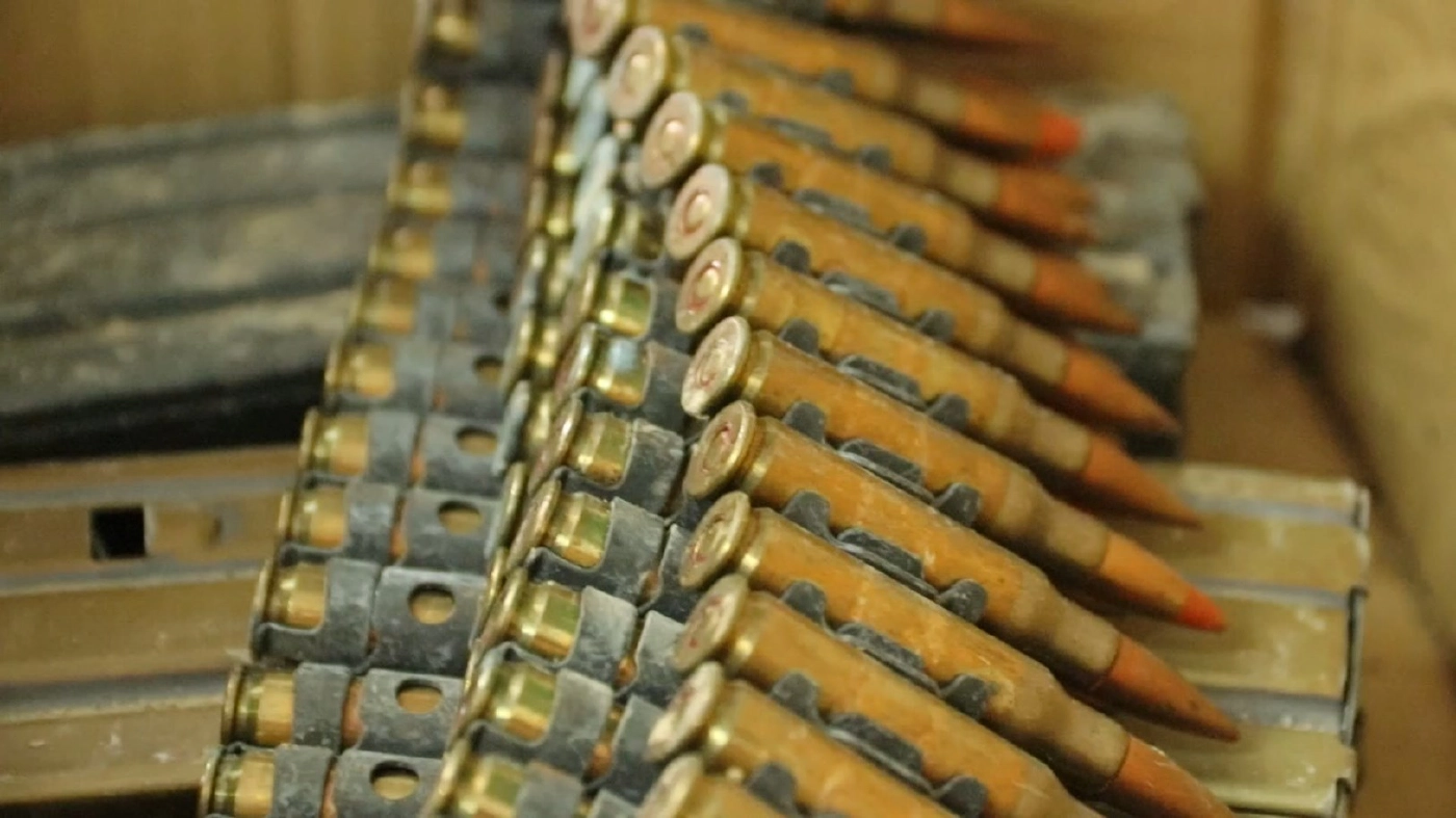 ล้วงคองูเห่า หนุ่มบุกคลังอาวุธตชด. ขโมยปืนกล-ยิงจรวด