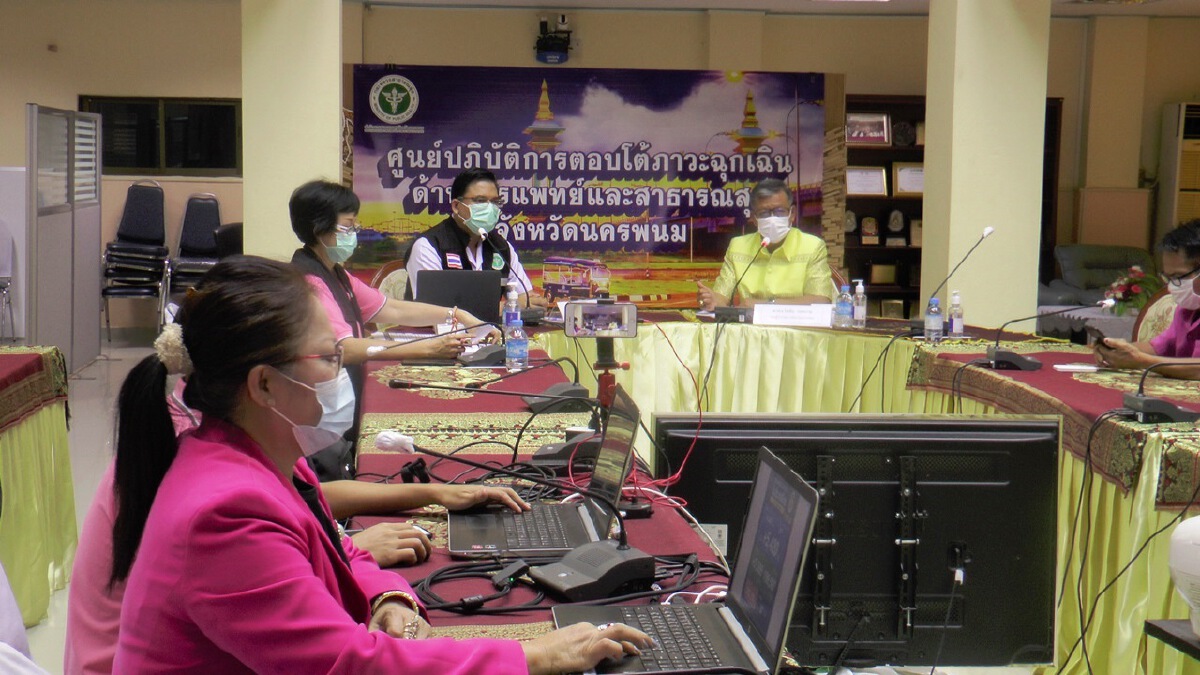 สาวโรงงานป่วยโควิด 3  คนพ่อแม่ลูกไร้เงินค่ารถสื่อช่วย