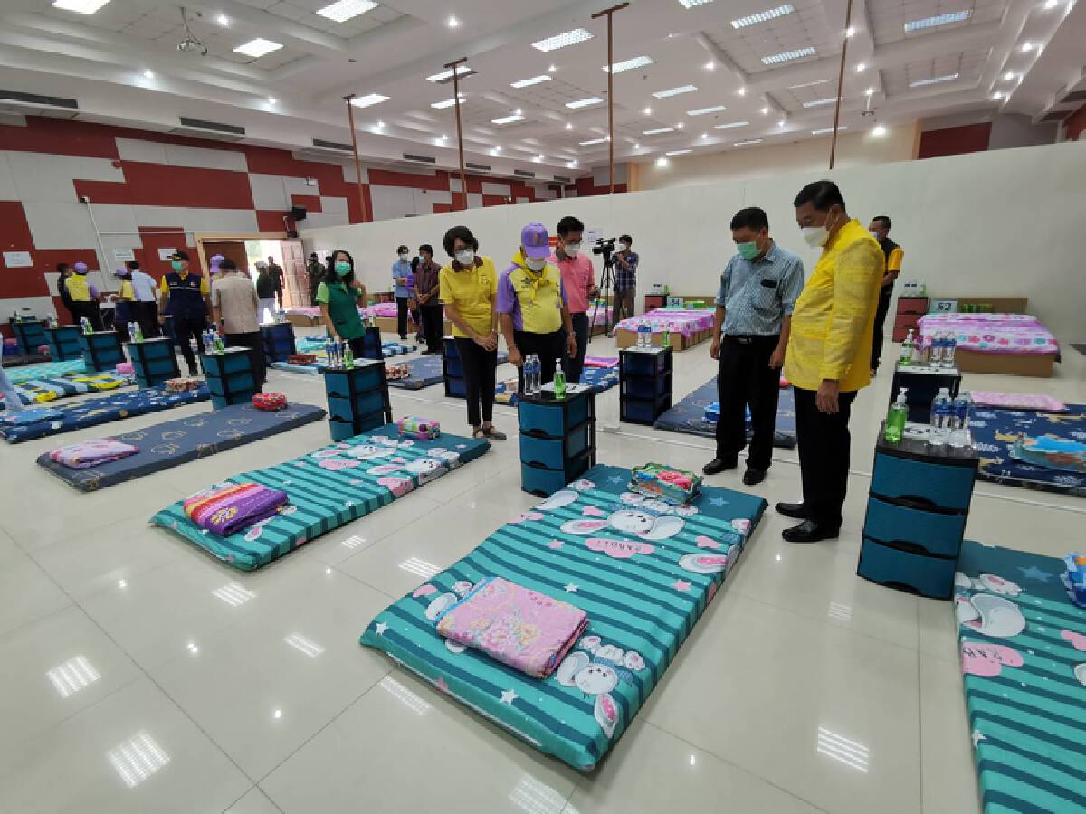 กาฬสินธุ์เปิดรพ.สนามแห่งที่สอง100เตียงรองรับผู้ป่วยโควิดพุ่งต่อเนื่อง