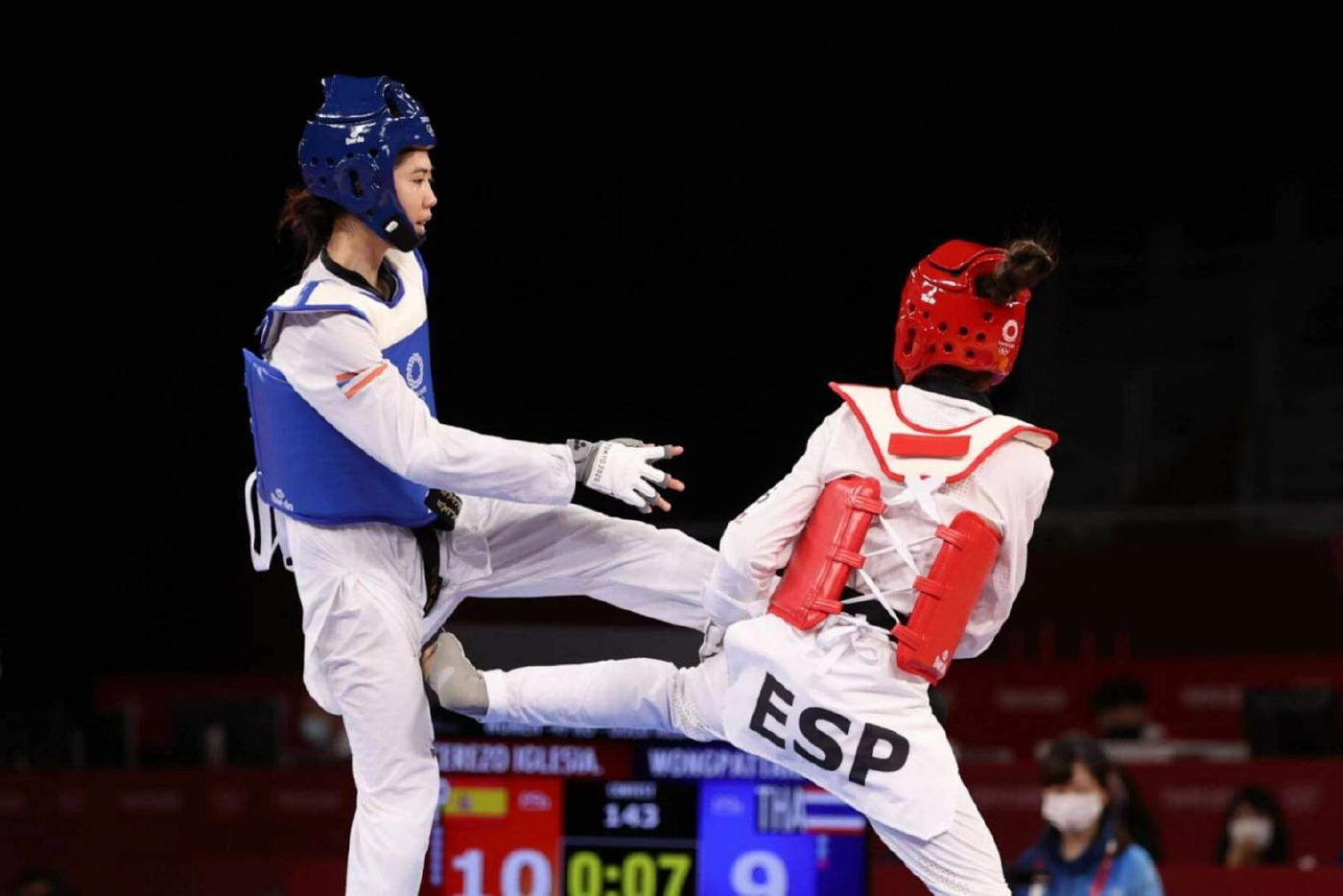 &quot;เทนนิส&quot; พาณิภัค วงศ์พัฒนกิจ นักเทควันโดขวัญใจชาวไทย 