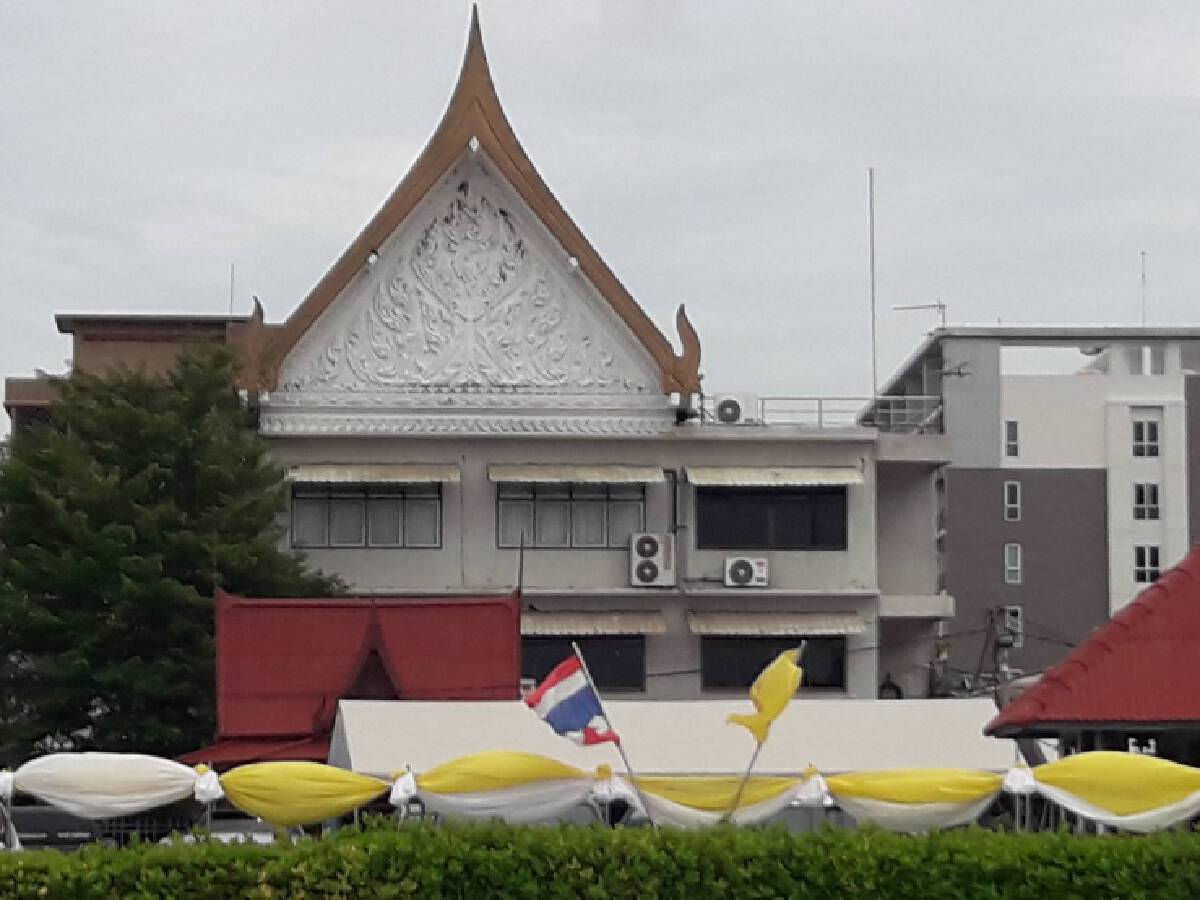 "พยาบาล" เครียดแพร่เชื้อโควิดลูกเล็ก ตัดสินใจกระโดดตึกเสียชีวิต