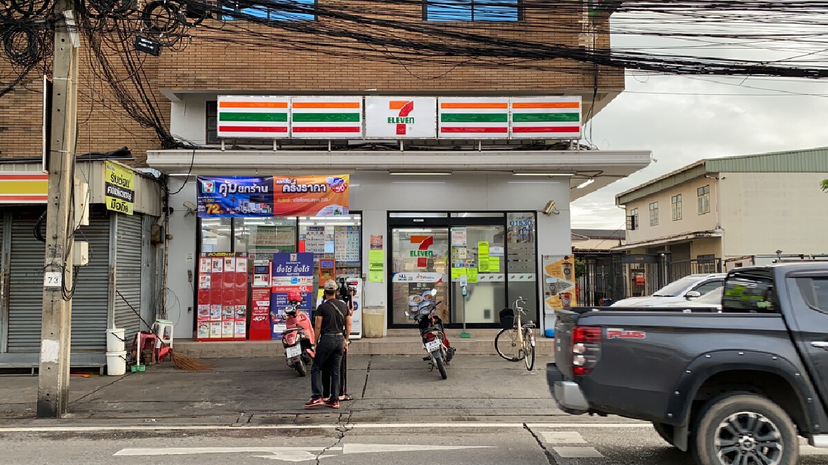 ล่าคนร้ายจี้ชิงทรัพย์ร้านสะดวกซื้อ 2 แห่ง 