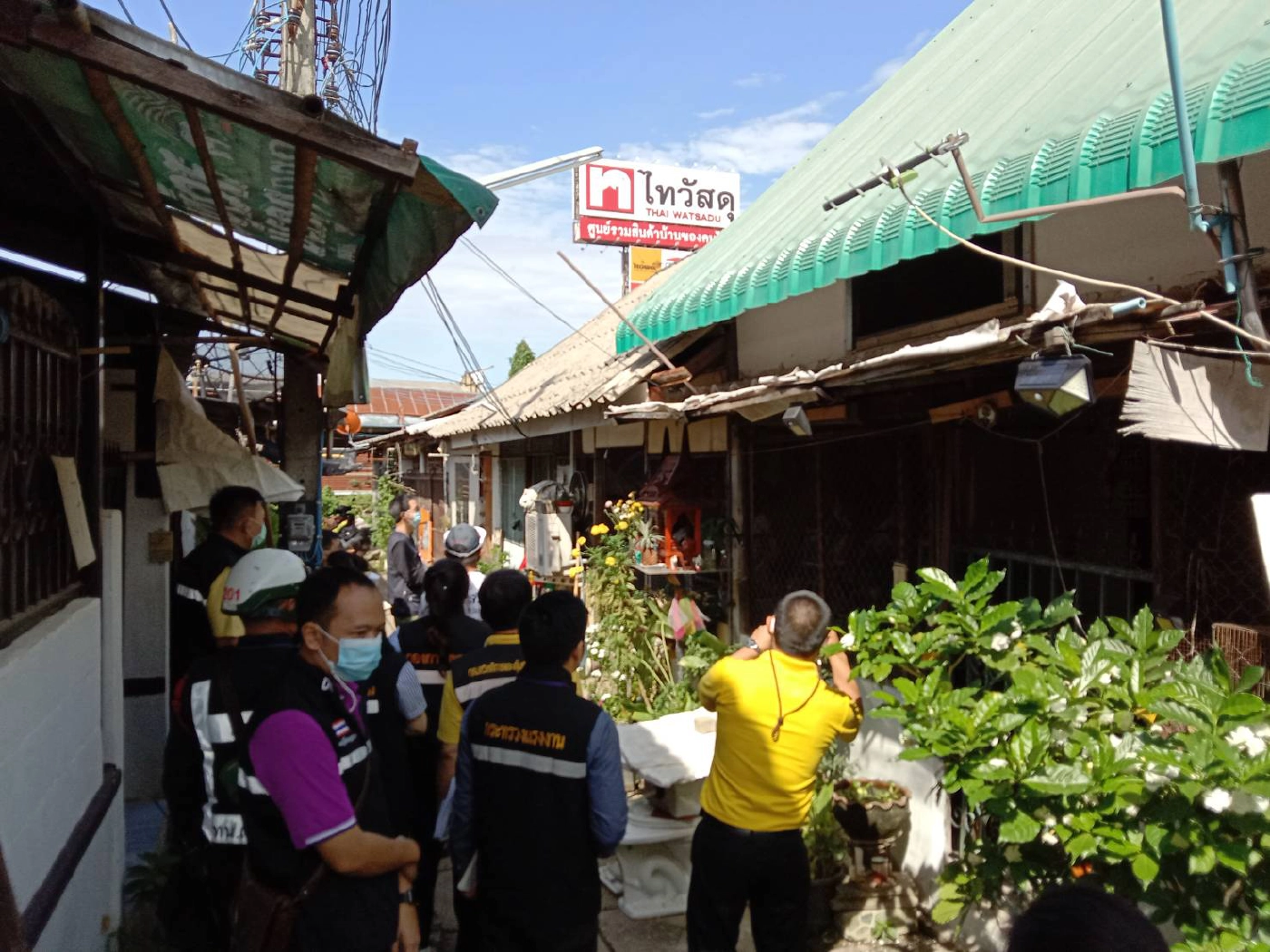 “ล็อกดาวน์”ชุมชนแรงงานต่างด้าวกลางเมืองเชียงราย-พบชาวพม่าติดโควิด