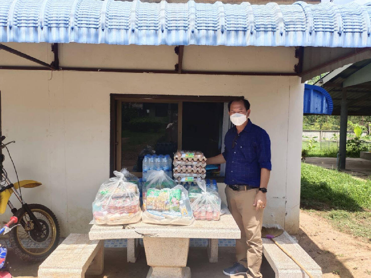 พบน้ำพองพ่อแม่ลูก4ติดโควิดทั้งครอบครัวยังไม่มีจนท.รับไปรักษา