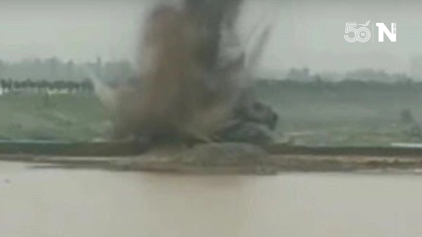 จีน สั่งระเบิดเขื่อนบางจุดเพื่อเปลี่ยนทางน้ำและไม่ให้น้ำทะลักลงเหอหนาน