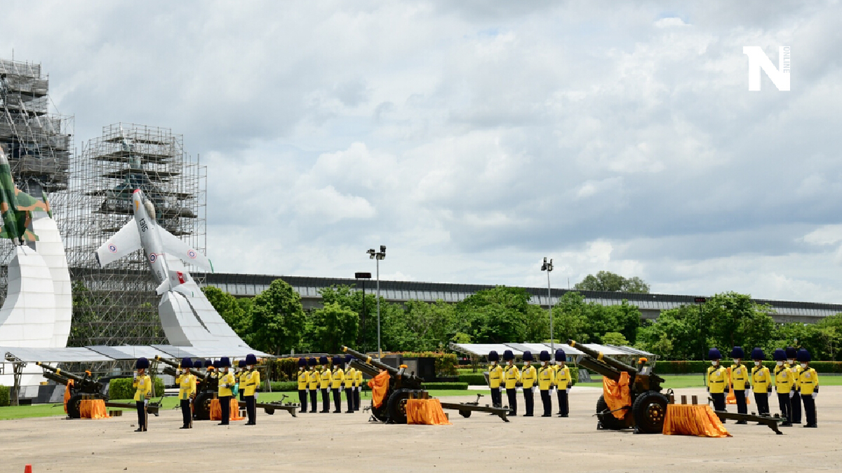 3 เหล่าทัพ ยิงสลุตหลวง 21 นัด เฉลิมพระเกียรติพระบาทสมเด็จพระเจ้าอยู่หัว
