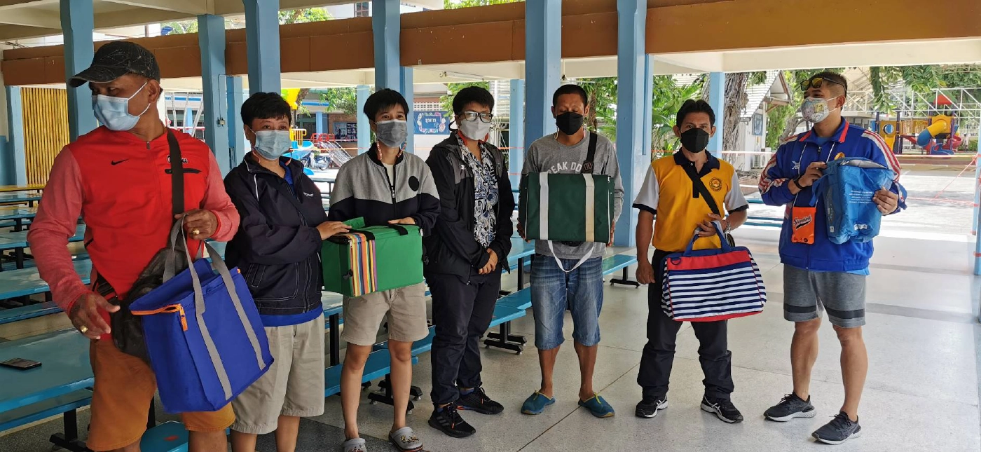 ร.ร.เอกชนปรับตัวเปิดครัว“ครูโรจน์”-ส่งขายแบบเดลิเวอรี่