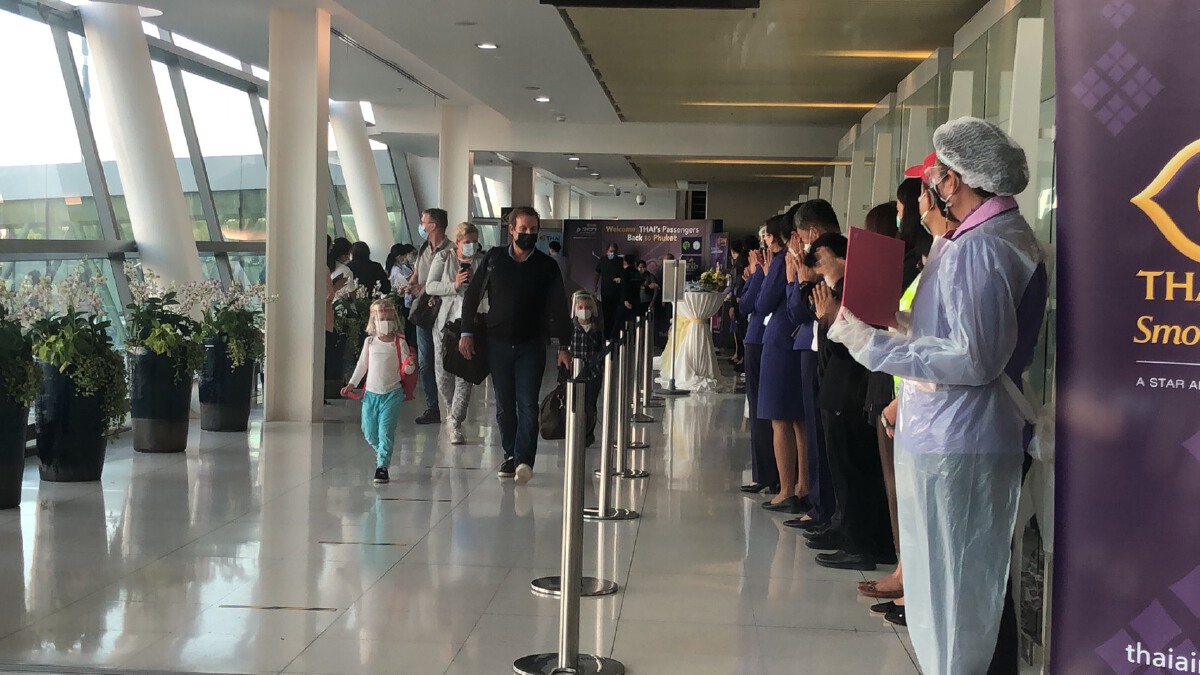 ถึงไทยแล้ว ผู้โดยสารการบินไทย "แฟรงก์เฟิร์ต-ภูเก็ต" 60 คน