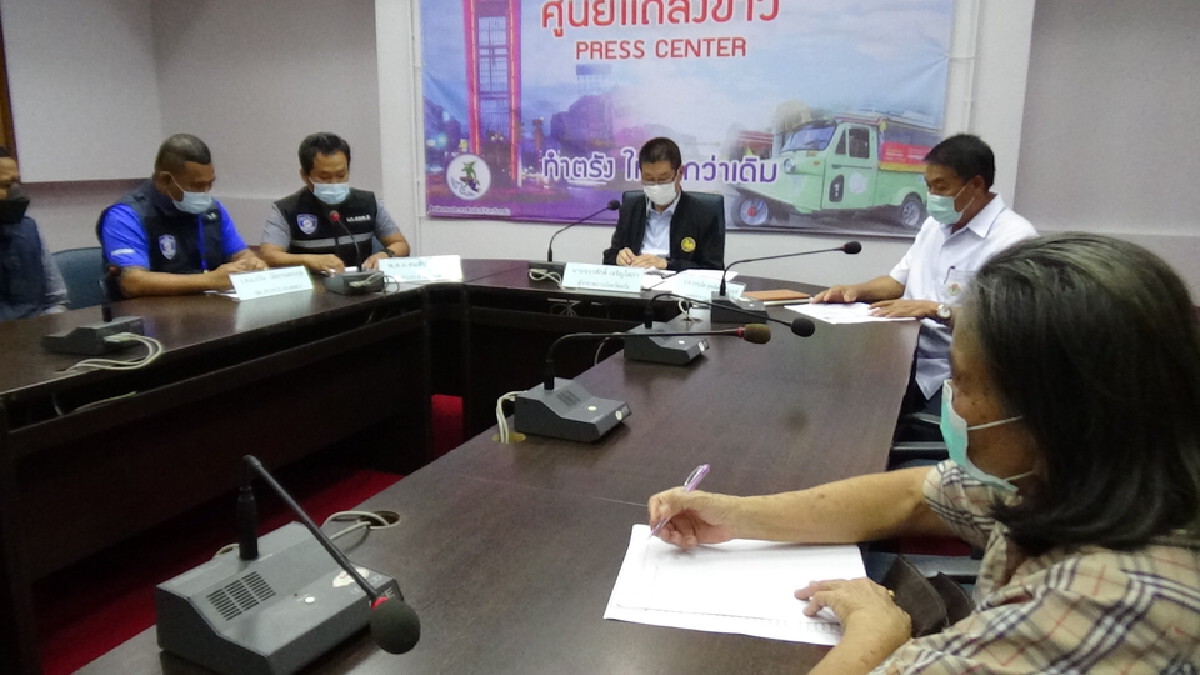 บุกจับคาเข็ม!! คลินิกเสริมความงามเถื่อนไม่มีใบอนุญาต