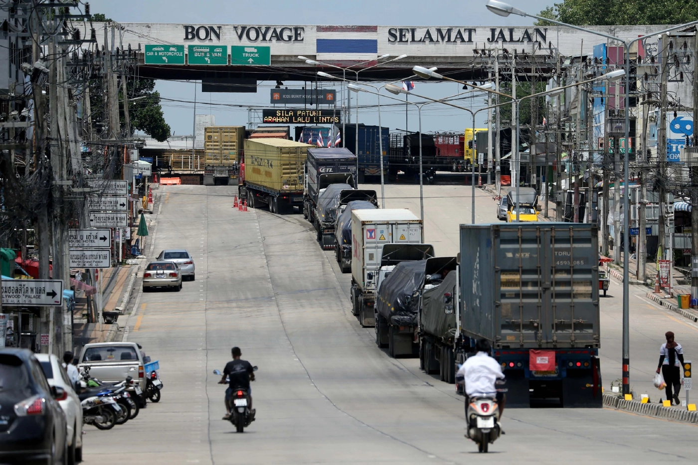 ด่านนอก...ประตูชายแดนไทย-มาเลเซียที่เป็นแค่ทางผ่าน