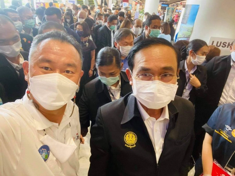 แฟนคลับเฮ! ผลตรวจโควิด "ประยุทธ์" ยังไม่ติดเชื้อจากภูเก็ตแซนด์บ็อกซ์