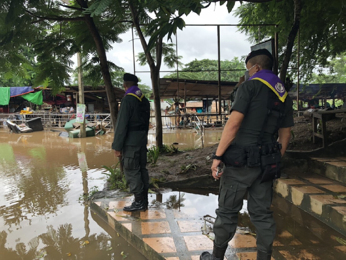 ร้องนำกลับชาวพม่าบนเกาะ-หวั่นลอบเข้าไทย