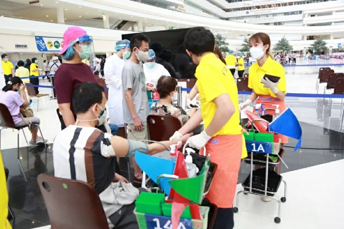 ราชวิทยาลัยจุฬาภรณ์ ฉีด"ซิโนฟาร์ม" ให้คนพิการกว่า 5,000 คน