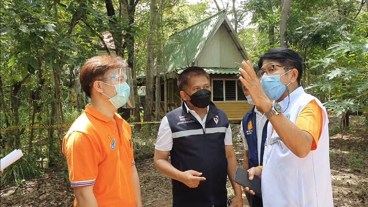 รมช.คมนาคม ตรวจความพร้อมโรงพยาบาลสนามบัวใหญ่