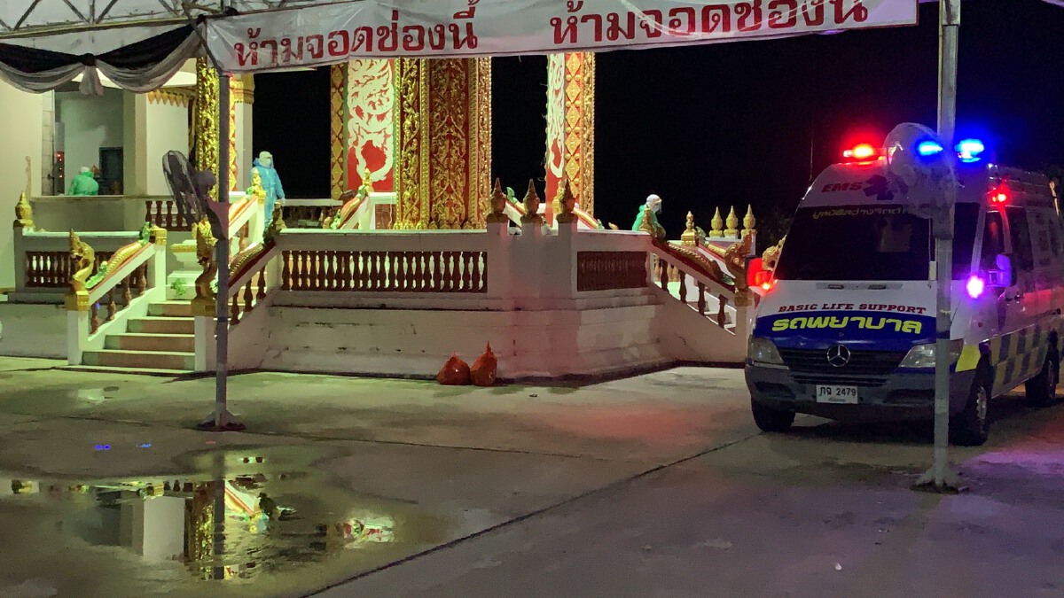 ศรีสะเกษนิมนต์พระสวดศพโควิด-19 ติดเชื้อเสียชีวิตรายที่ 9 เผากลางดึก