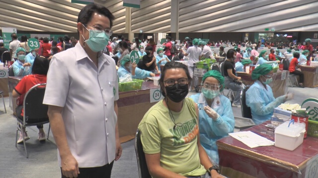 ผอ.โรงพยาบาลมหาราชแจงเหตุเว้นวรรควัคซีนโควิด-19ไว้ก่อน