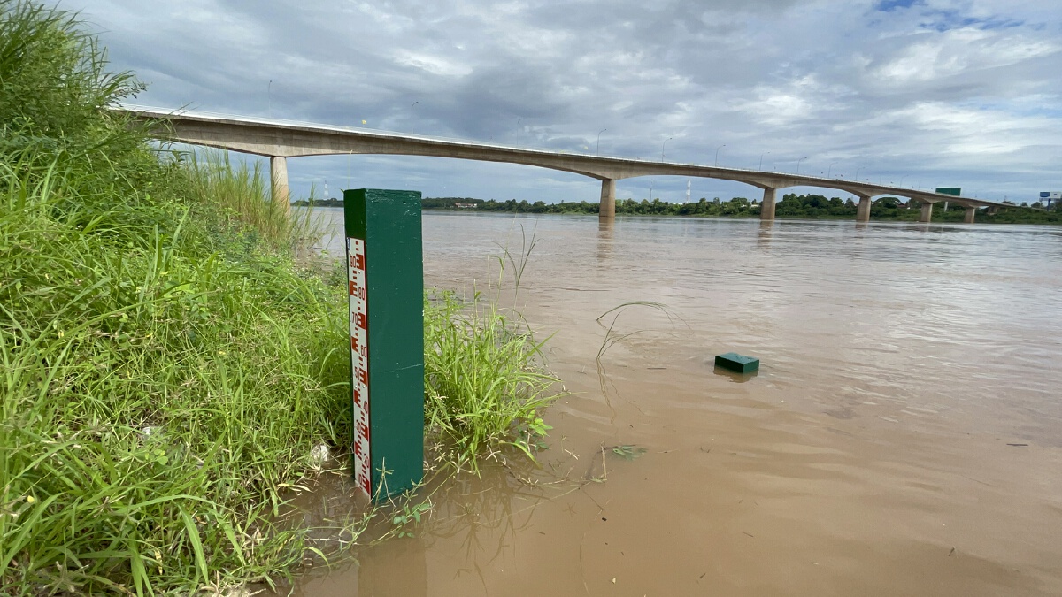 หนองคายระดับแม่น้ำโขงพุ่งพรวด 2 เมตรเฝ้าระวังกระชังปลา