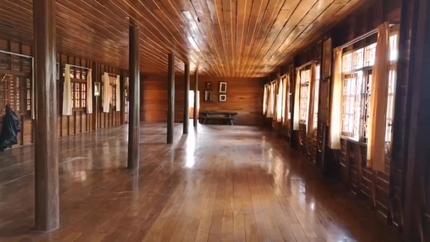 ใจถึง! นายกเล็ก ต.คำขวาง ยกเรือนไทยร้อยล้านทำศูนย์พักคอย