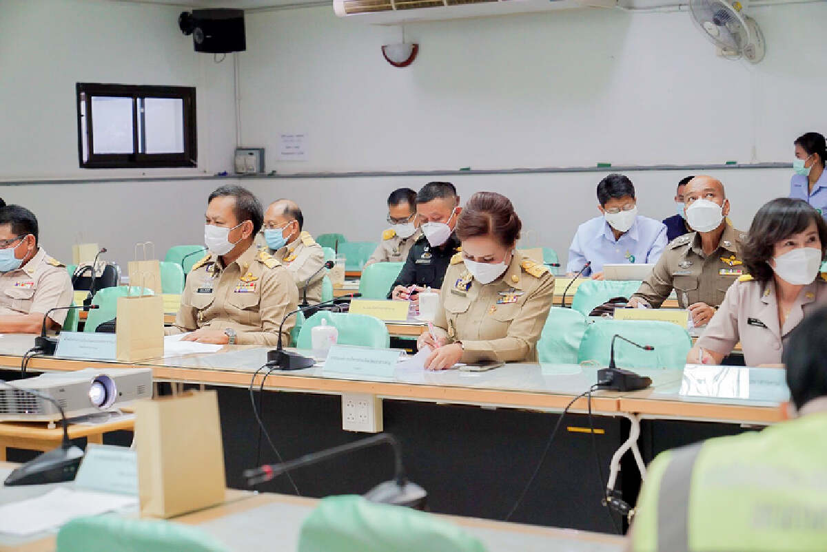 มหาสารคามทุ่มงบ 30 ล้าน จองวัคซีนโมเดอร์นาจากสภากาชาดไทย