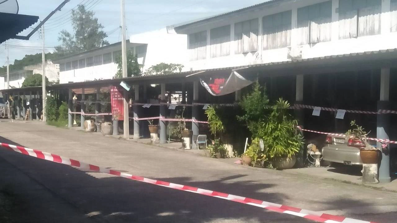 ทหารโคราชสั่งปิดพื้นที่บ้านพัก พัน.ร.มทบ.21 ป้องกันโควิด