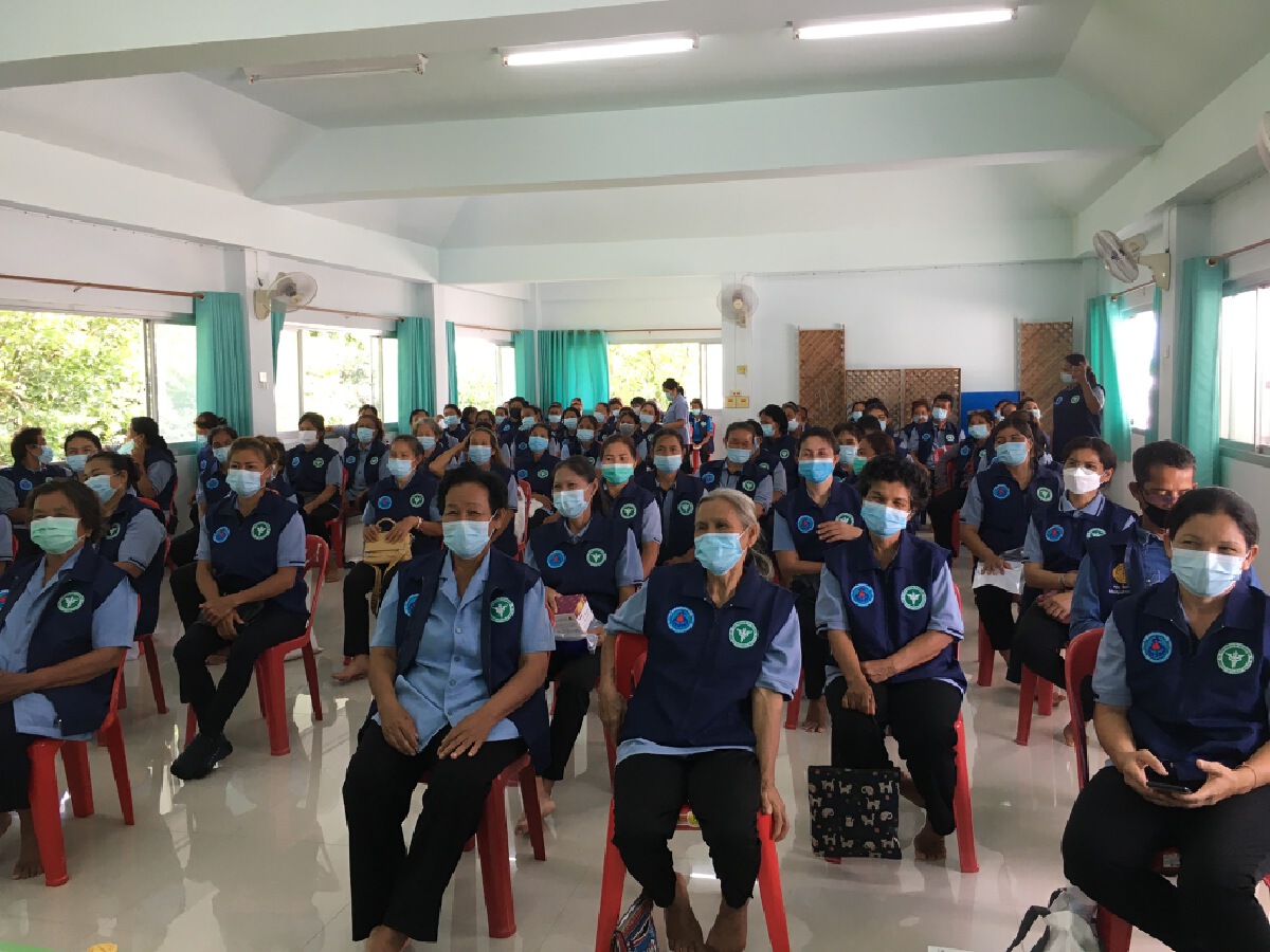 ให้กำลังใจอสม.สู้โควิด กาฬสินธุ์ป่วยเพิ่ม 13 รายส่วนใหญ่มาจากนอกพื้นที่