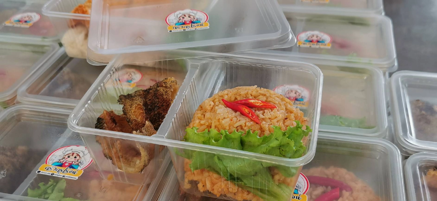 ร.ร.เอกชนปรับตัวเปิดครัว“ครูโรจน์”-ส่งขายแบบเดลิเวอรี่