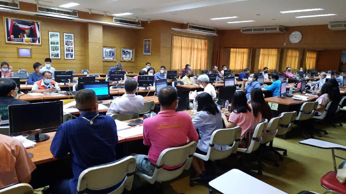 คณะกรรมการโรคติดต่อจังหวัดแพร่อนุมัติซื้อโมเดอร์นา-ชิโนฟาร์ม 