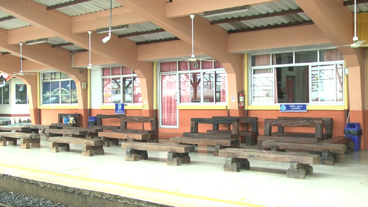 คนอุบลไม่ทิ้งกันพรุ่งนี้ผู้ป่วยโควิด 70 รายนั่งรถไฟกลับถึงบ้าน