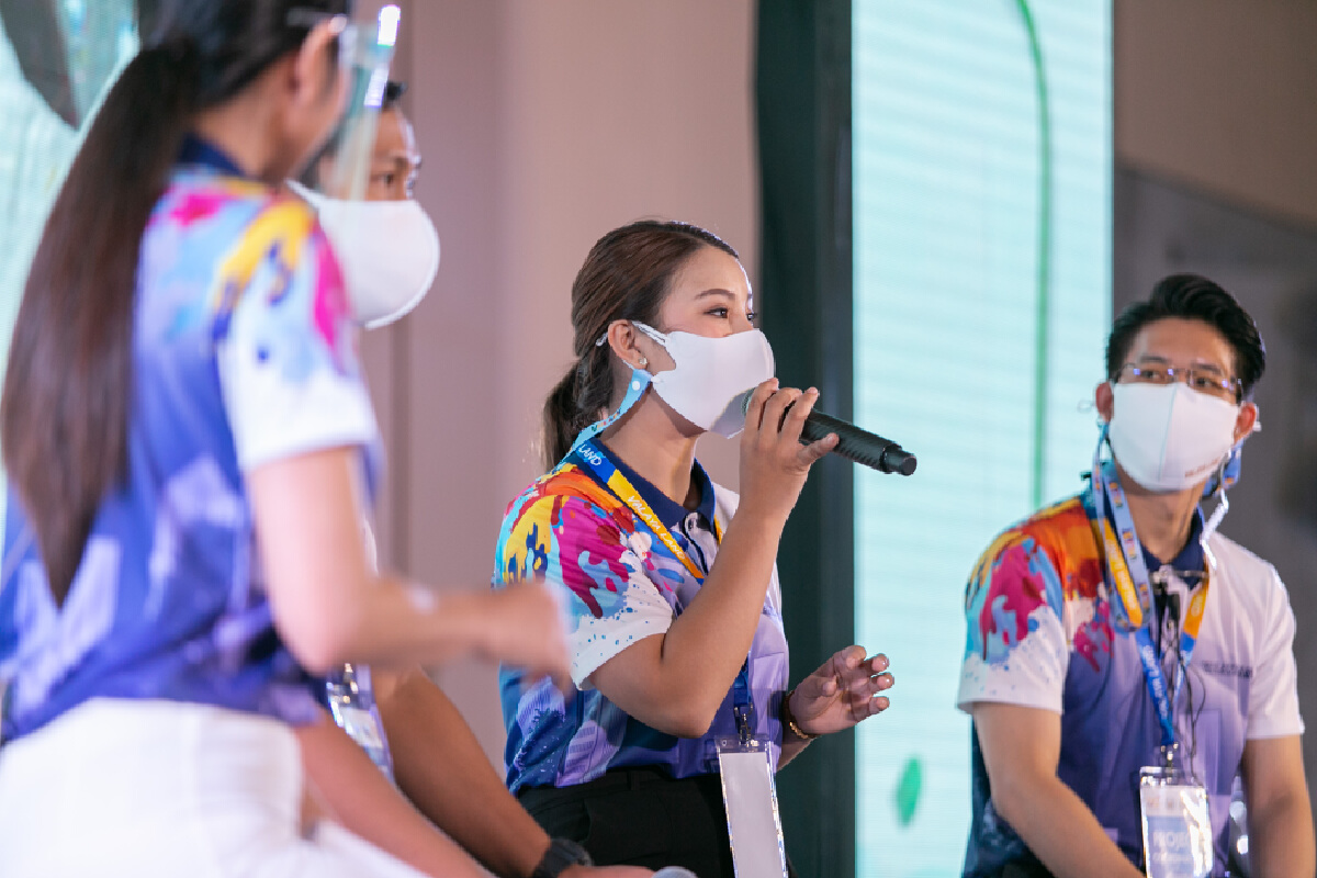 พิธีเปิดศูนย์เรียนรู้ตามหลักปรัชญาของเศรษฐกิจพอเพียง (VALAYA LAND)  มหาวิทยาลัยราชภัฏวไลยอลงกรณ์ ในพระบรมราชูปถัมภ์
