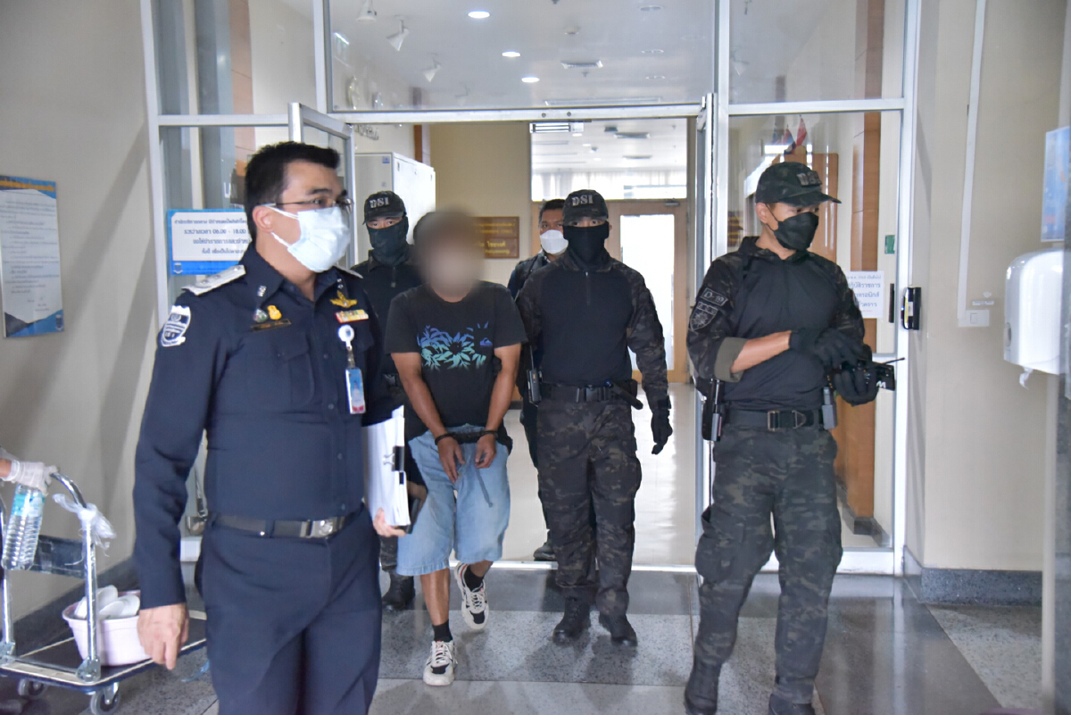 ดีเอสไอรวบผู้ต้องหาปลอมบัตรเครดิตเสียหายกว่า20ล้านบาท