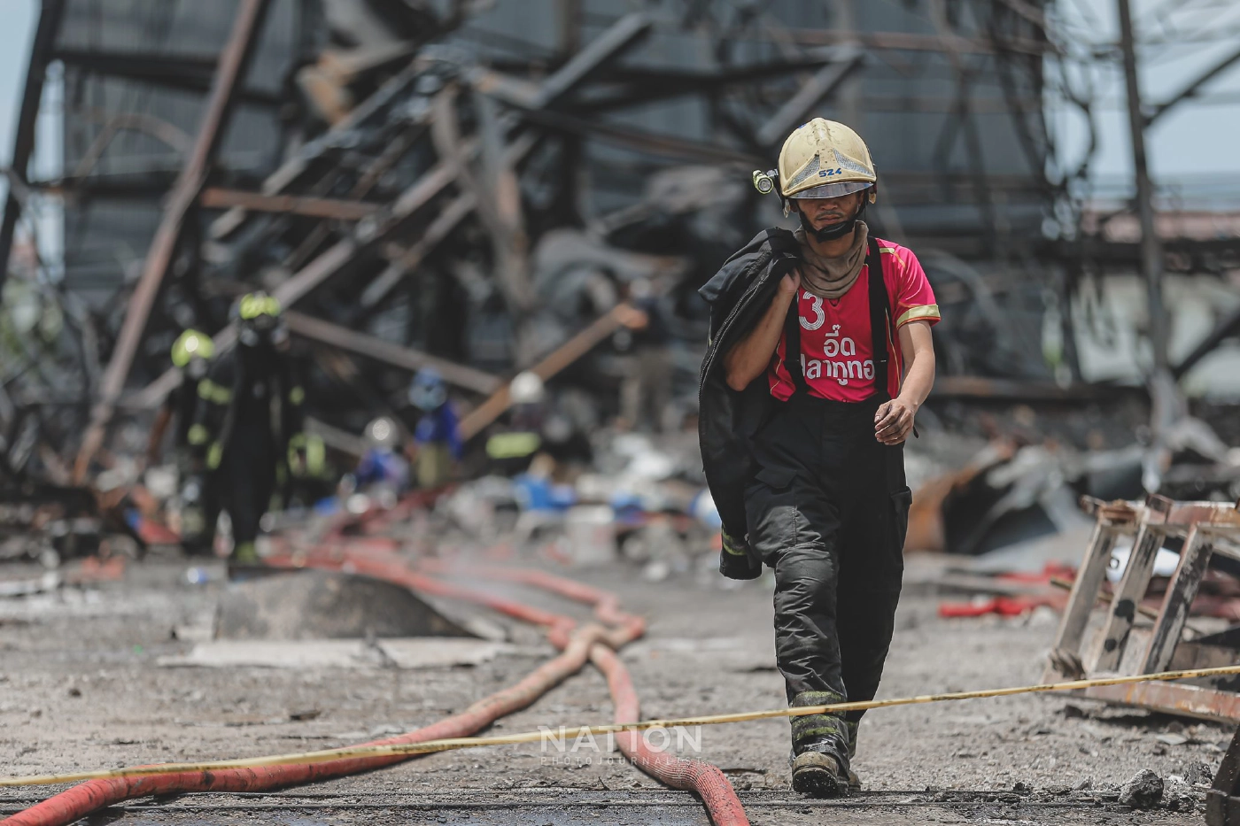 "สดุดีผู้อยู่เบื้องหลังของภารกิจ ดับไฟไหม้โรงงานหมิงตี้"