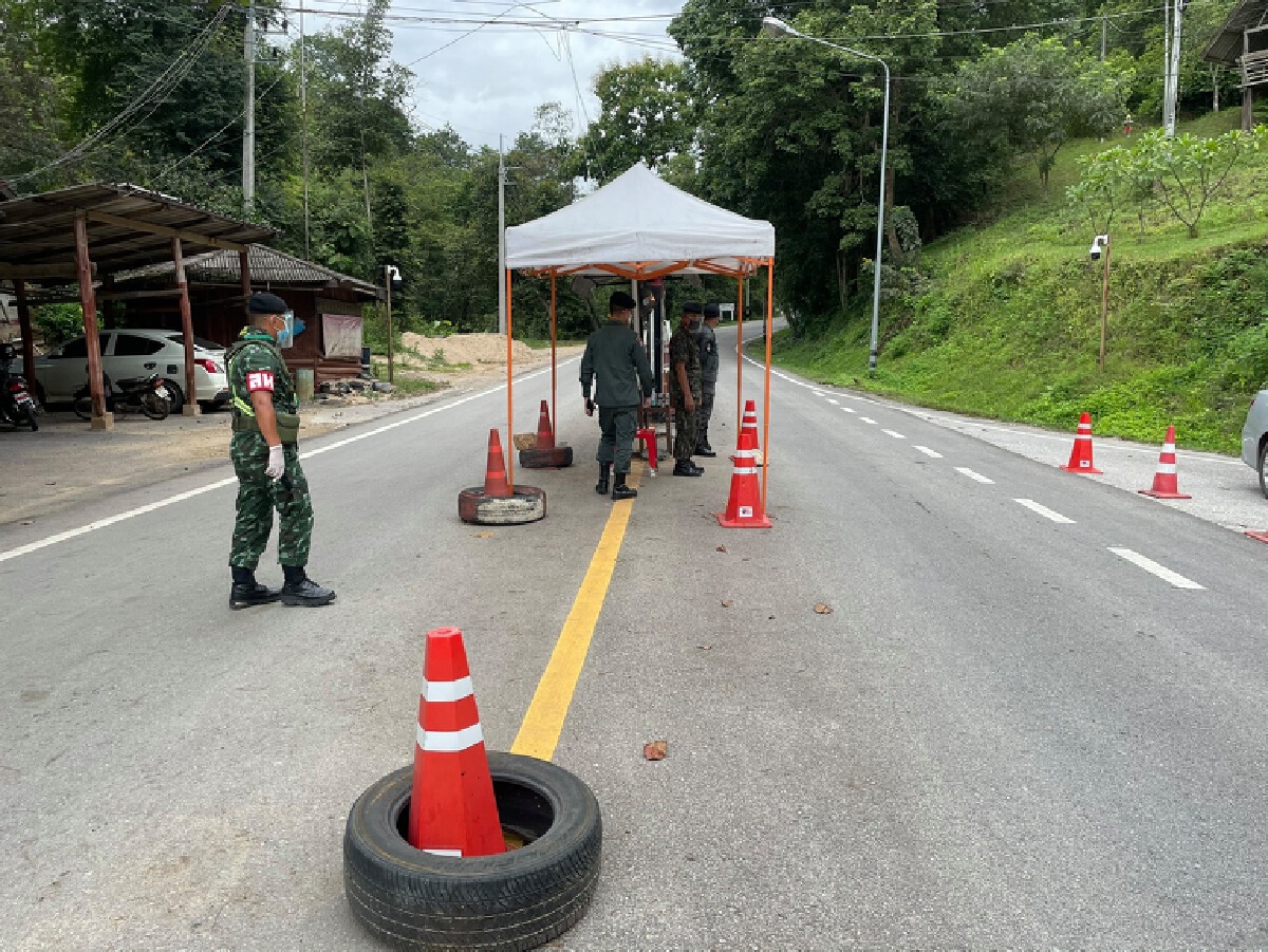 เข้มด่านตรวจป้องกันโควิด-นทท.ทะลักปายวันเดียว 400 คน