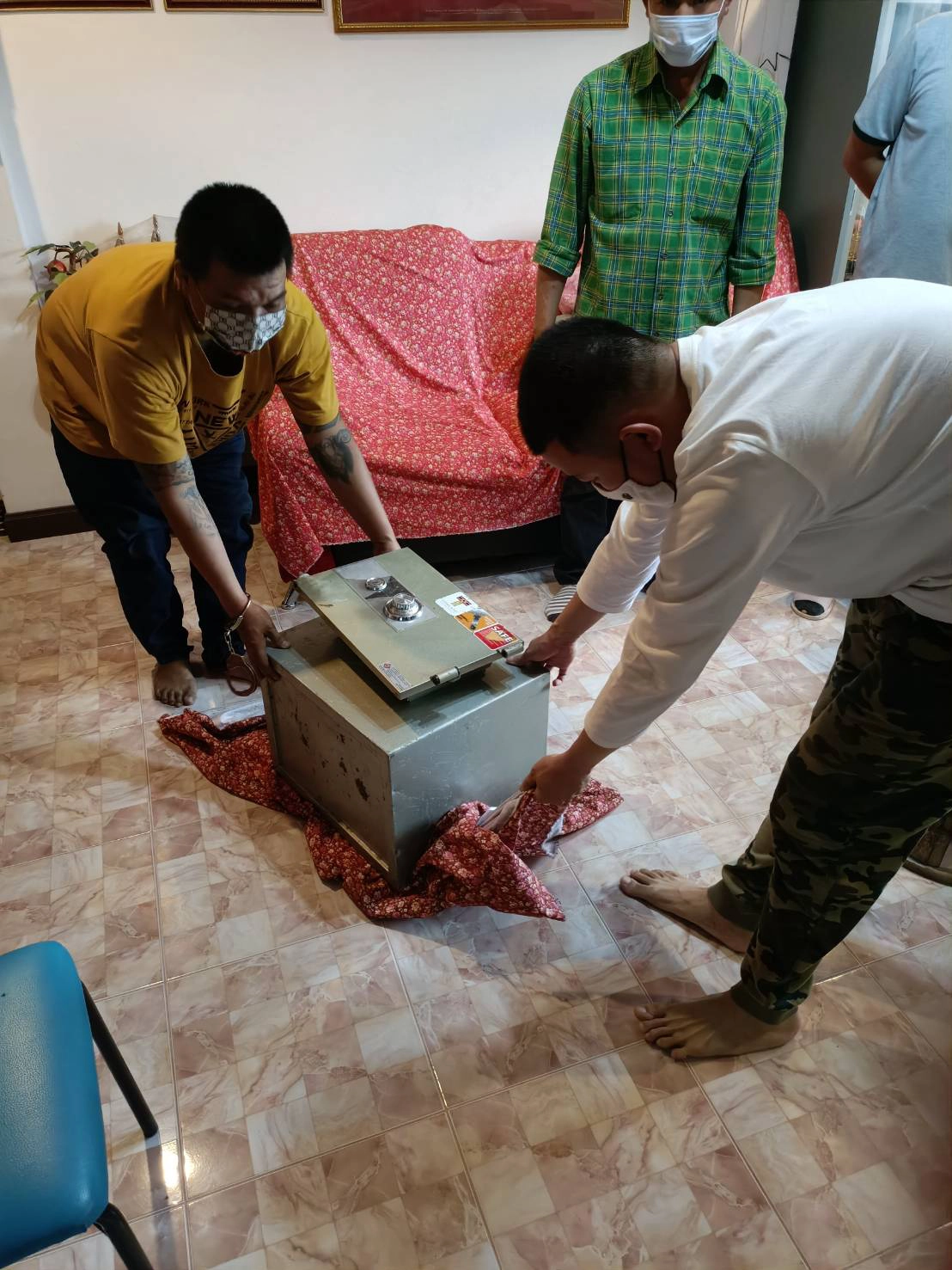 รวบ 2 โจรไม่เข็ด พ้นโทษมาฉกตู้เซฟกลับไปนอนในคุกอีกรอบ