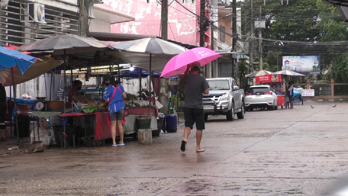 จนท.ติดตั้งเครื่องสูบน้ำ รับมือพายุดีเปรสชัน “เจิมปากา”