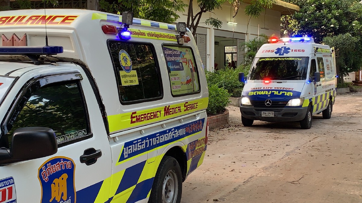 เผาศพที่ 17 ทั้งพระสัปเหร่อ กู้ภัย ทำงานหามรุ่งหามค่ำต่อเนื่องหลายวัน