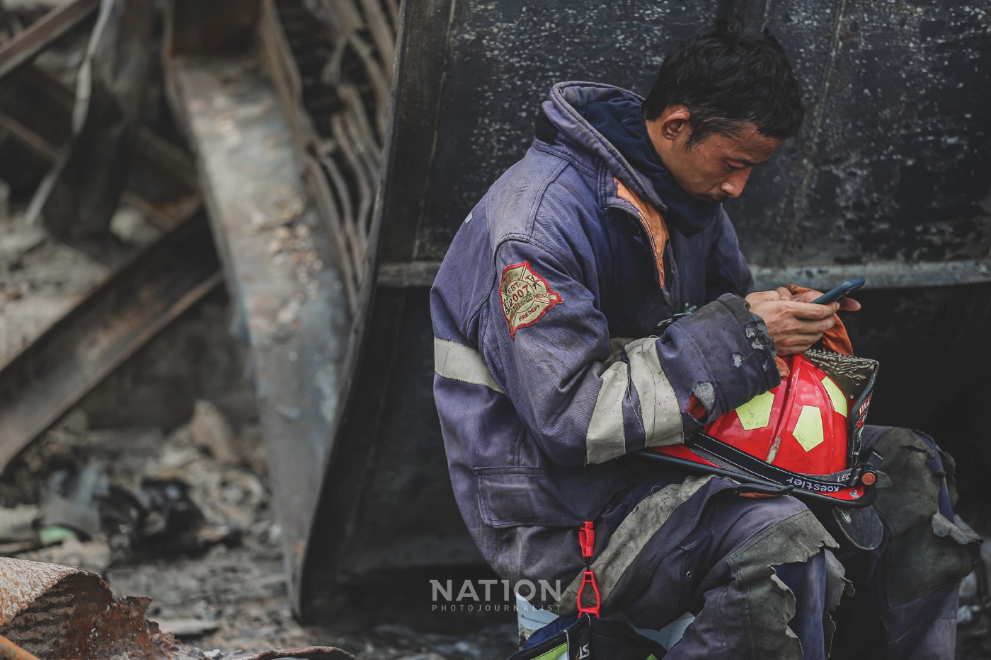 "สดุดีผู้อยู่เบื้องหลังของภารกิจ ดับไฟไหม้โรงงานหมิงตี้"