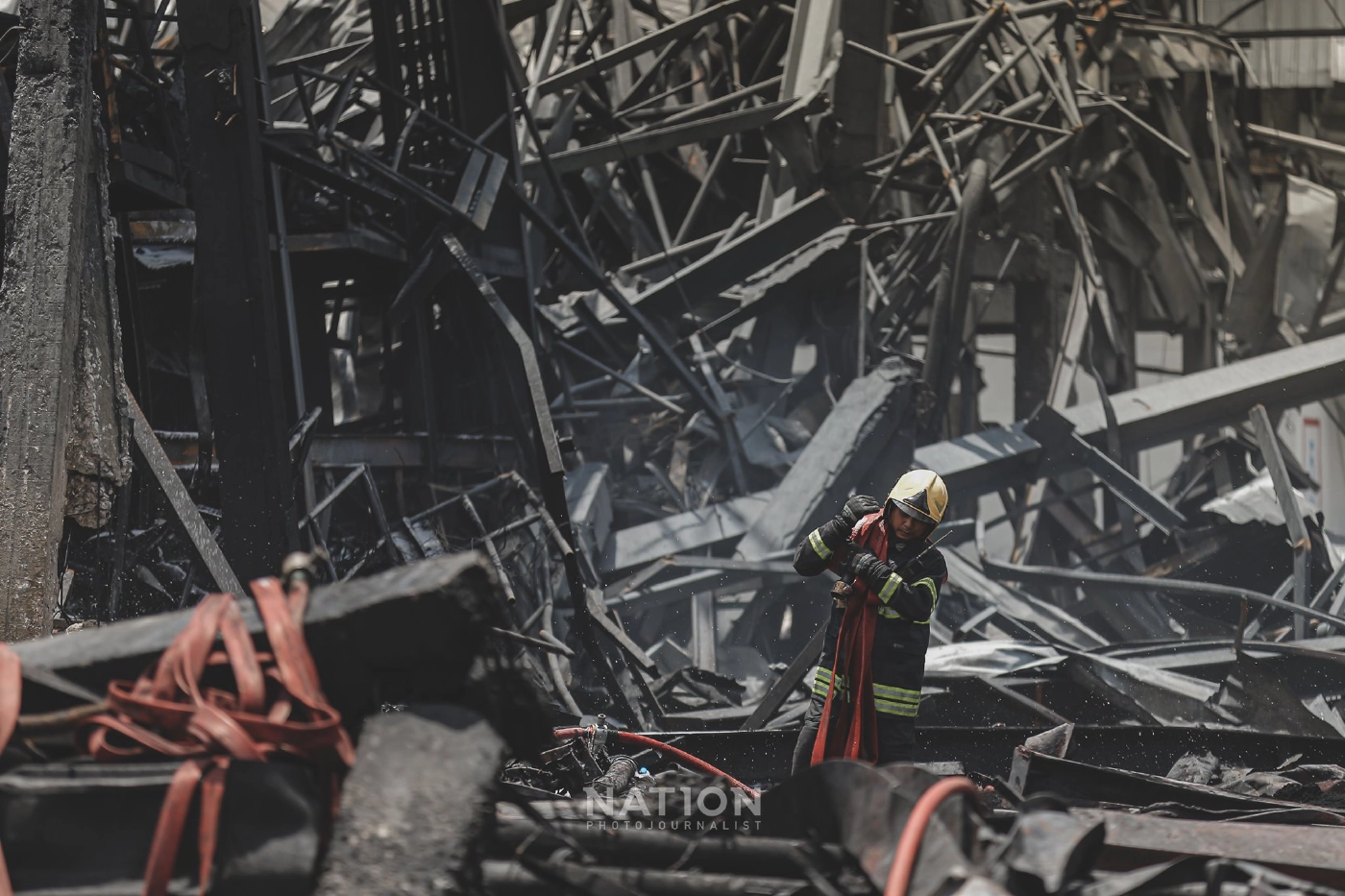 "สดุดีผู้อยู่เบื้องหลังของภารกิจ ดับไฟไหม้โรงงานหมิงตี้"