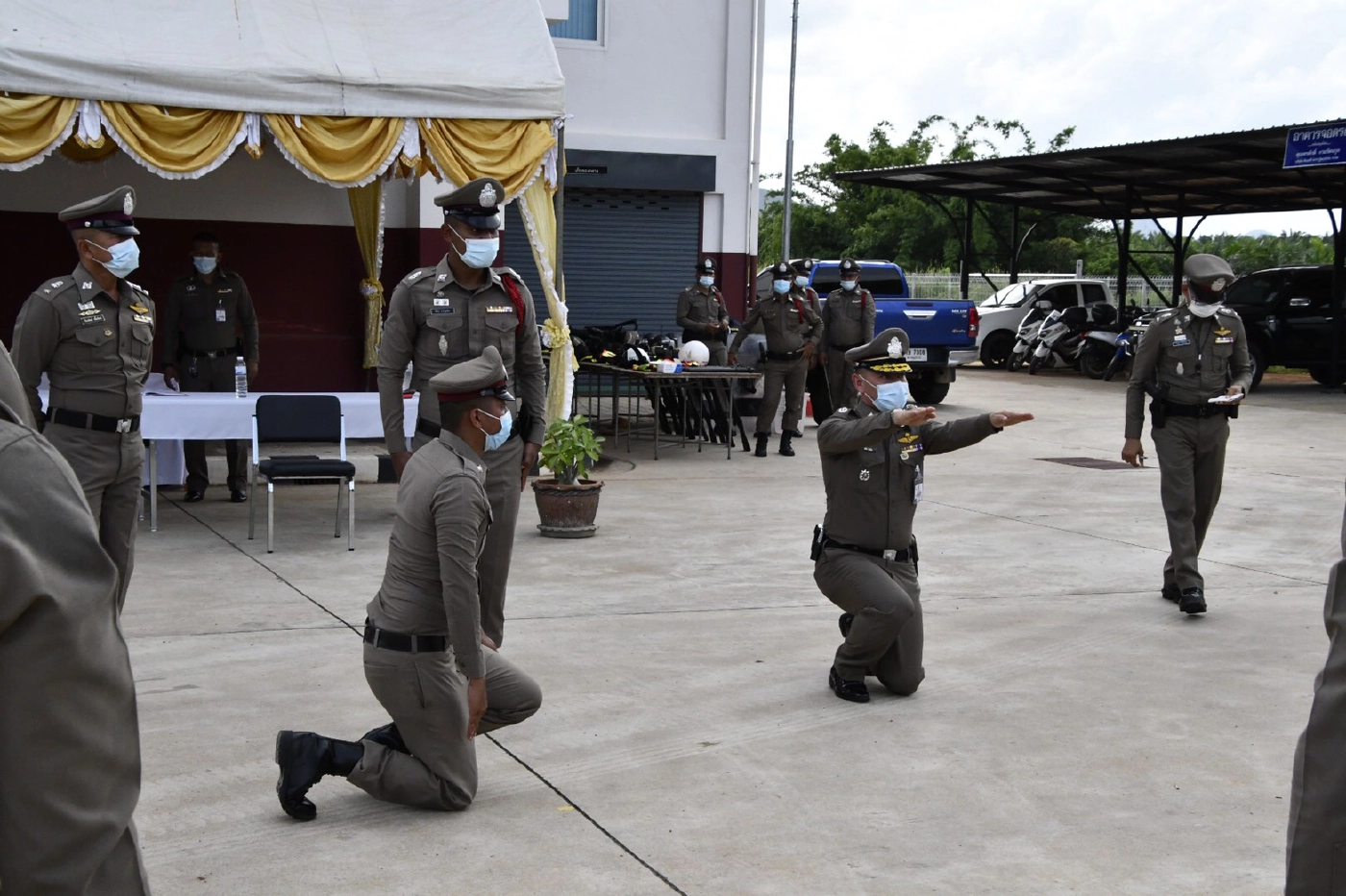 ลีลาผู้การฯ ติวเข้มวินัยตำรวจเตรียมเข้าประกวดระดับภูธรภาค 8